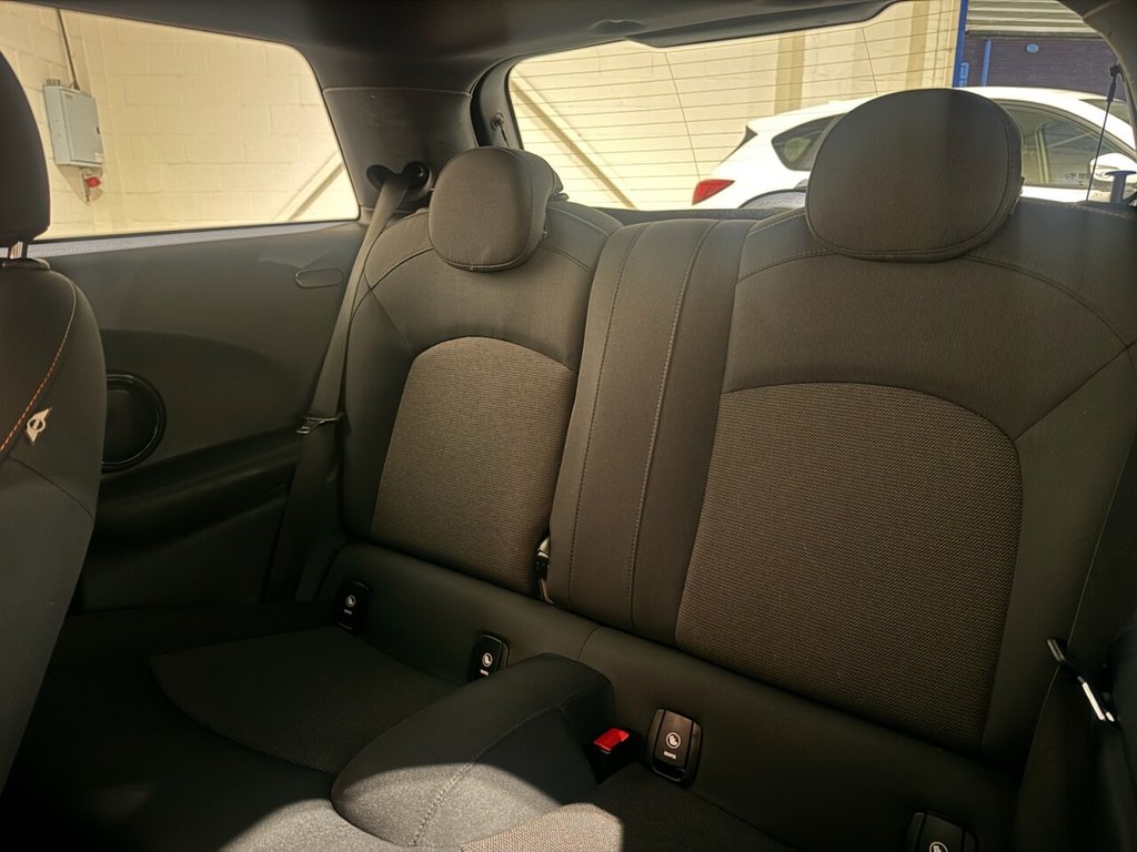 Used MINI Hatch 2014 for sale - 76396268: Photo 13