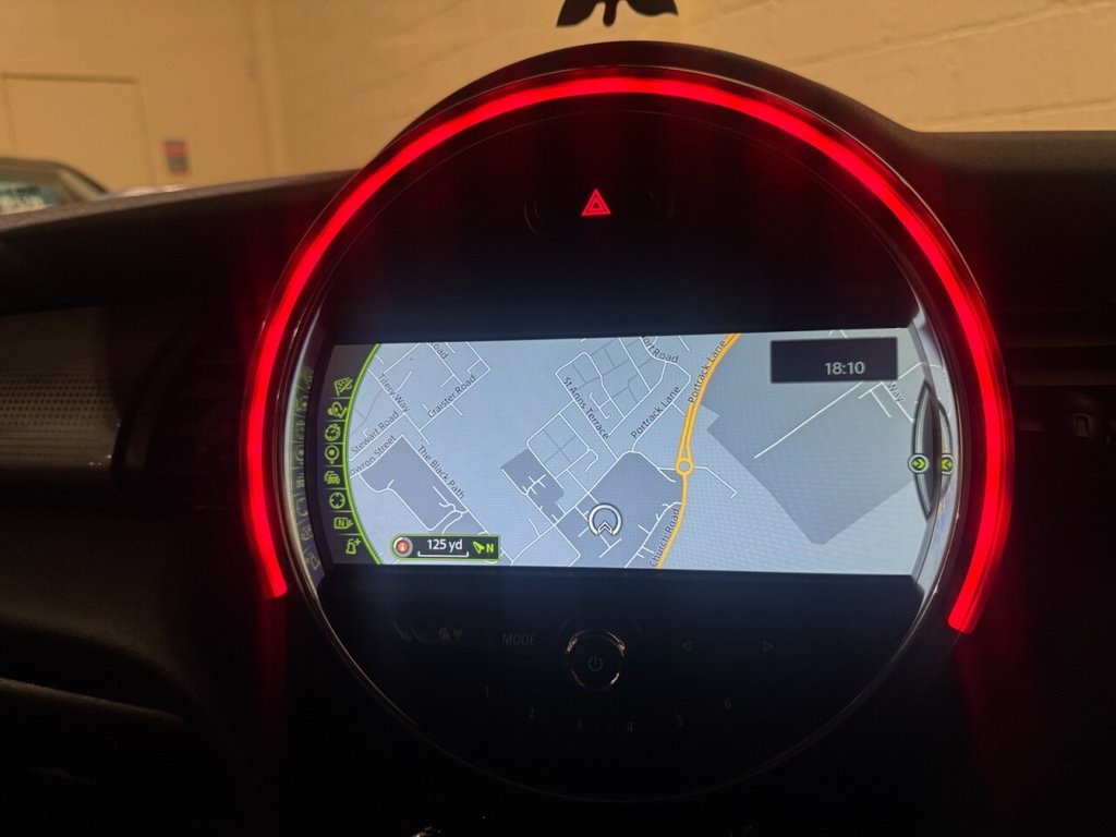 Used MINI Hatch 2014 for sale - 76396268: Photo 21