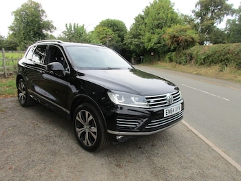 Volkswagen - Touareg