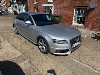 Used Audi A4 2009 for sale - 79571836: Photo