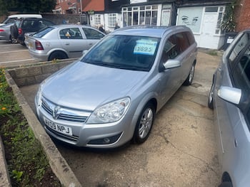 Used Vauxhall Astra 2009 for sale - 79839209: Photo