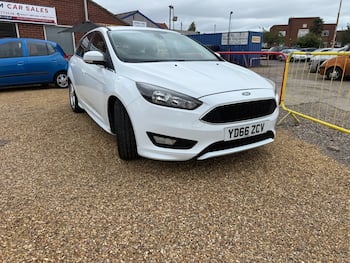 Used Ford Focus 2016 for sale - 79853718: Photo