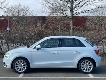 Used Audi A1 2015 for sale - 77774903: Photo