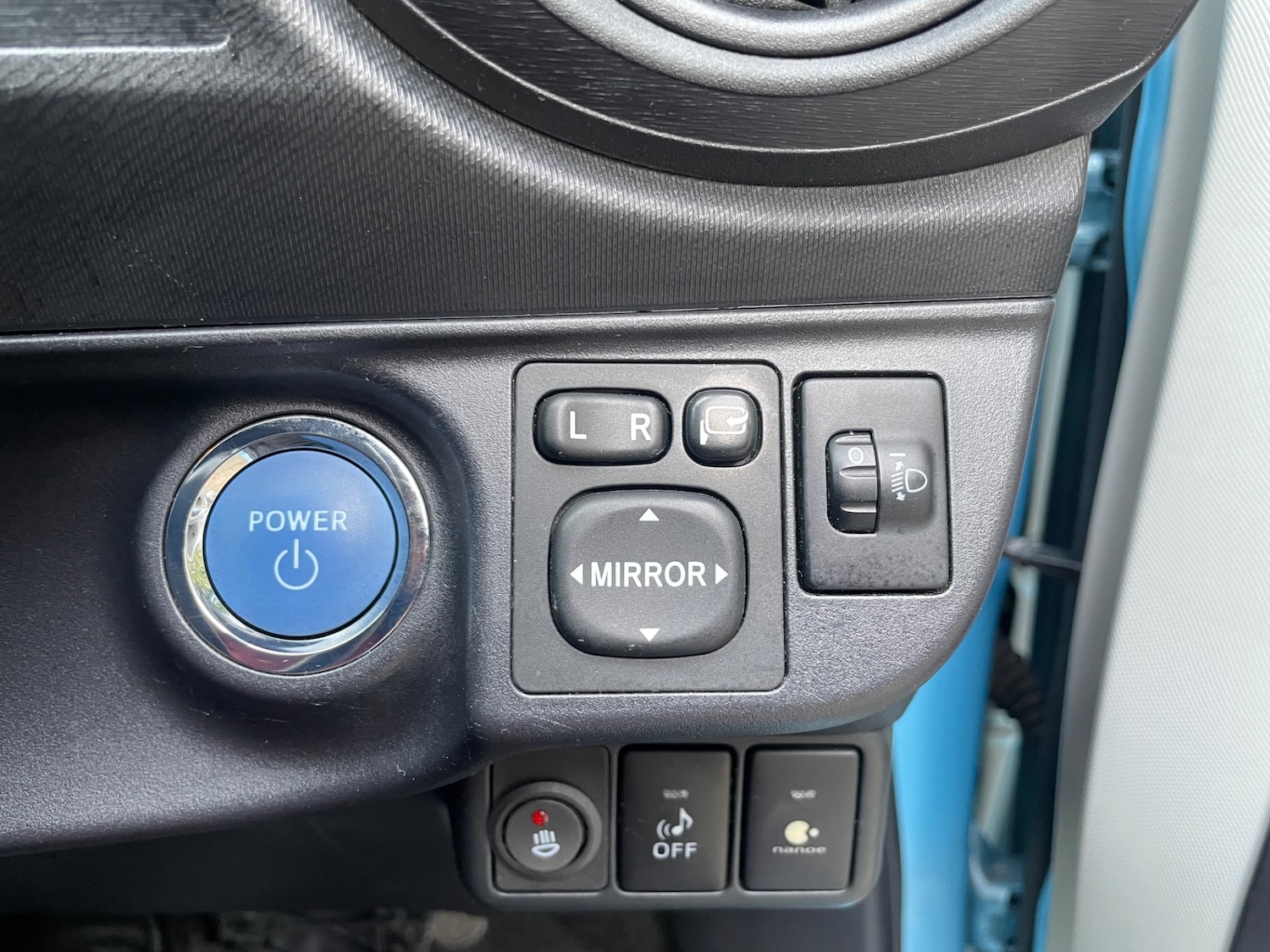 Used Toyota Aqua 2024 for sale - 76444558: Photo 11