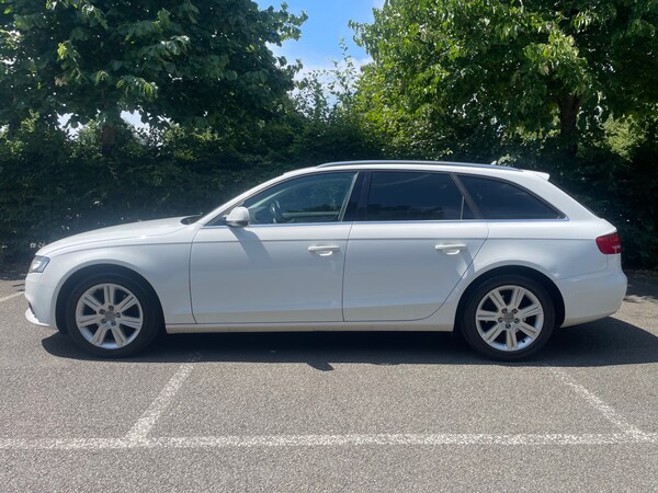 Used Audi A4 2011 for sale - 75113689: Photo 8