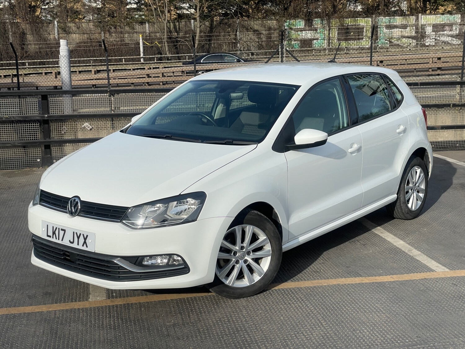 Used Volkswagen Polo 2017 for sale - 78224638: Photo 6