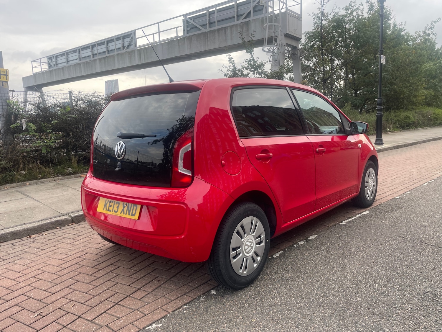 Used Volkswagen up! 2024 for sale - 77335787: Photo 5