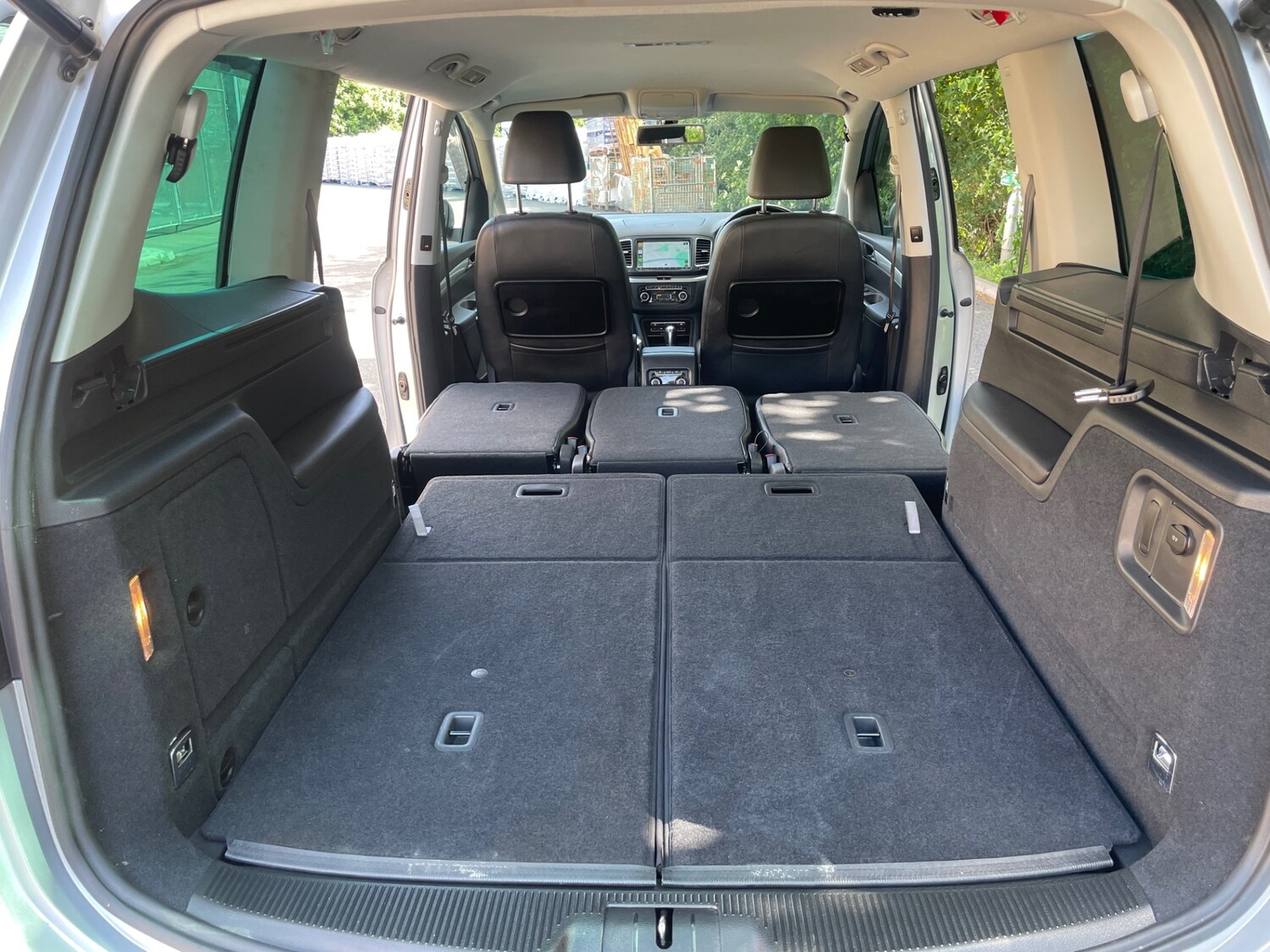 Used Volkswagen Sharan 2025 for sale - 76641216: Photo 20