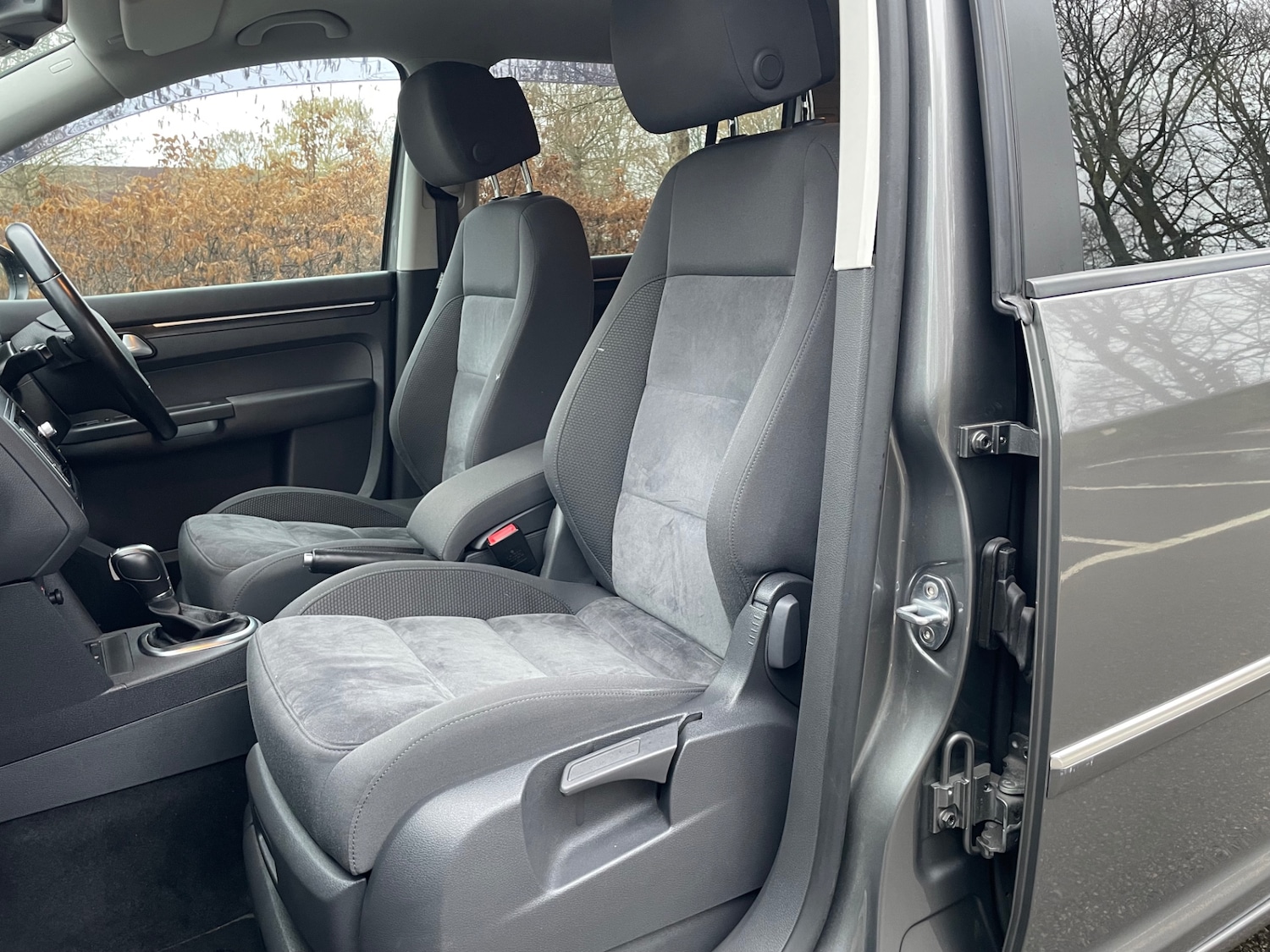 Used Volkswagen Touran 2025 for sale - 77447172: Photo 13