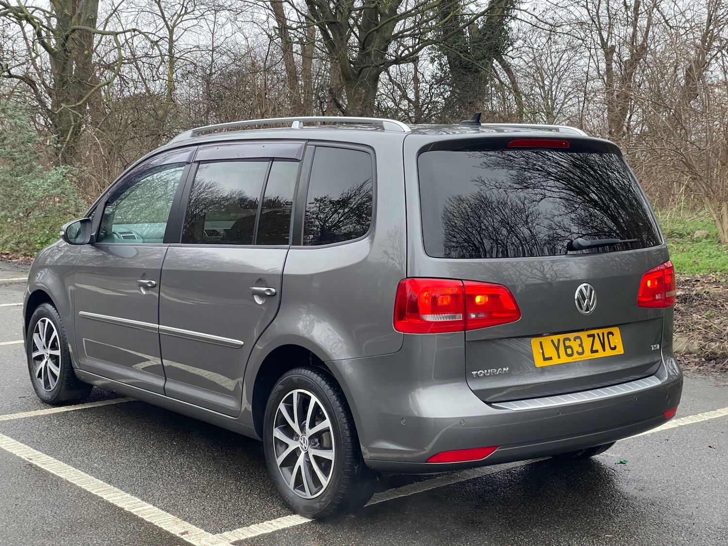 Used Volkswagen Touran 2025 for sale - 77447172: Photo 4