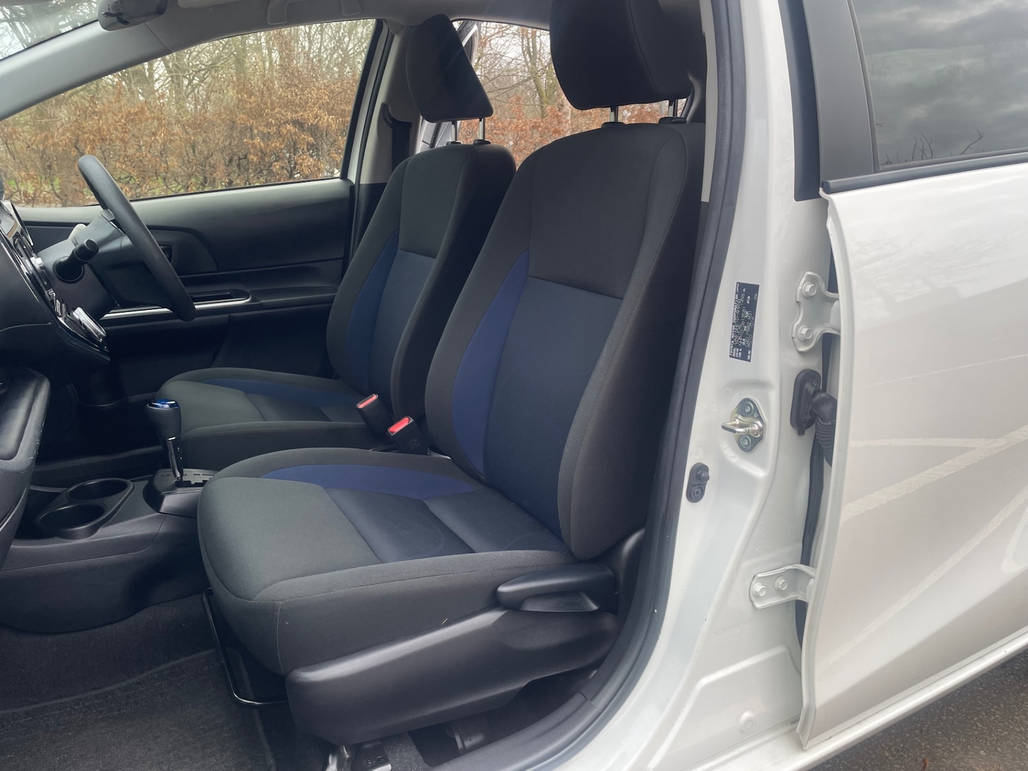 Used Toyota Aqua 2026 for sale - 77656627: Photo 15