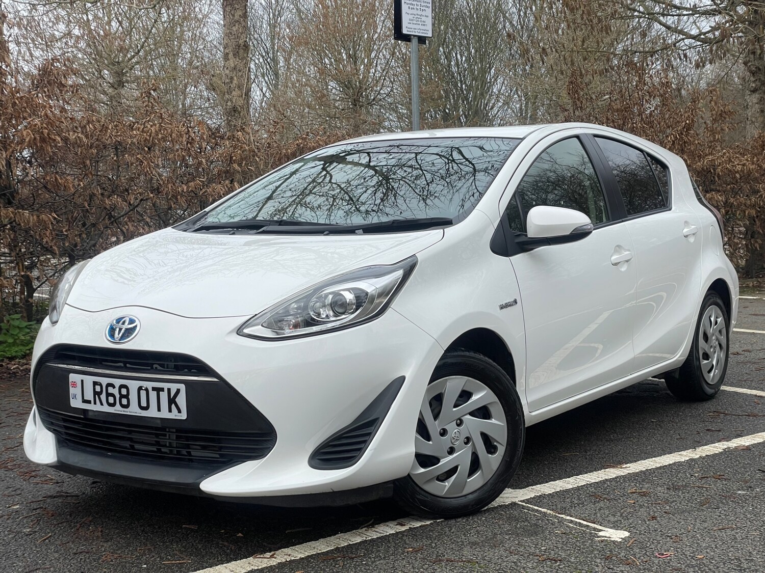 Used Toyota Aqua 2026 for sale - 77656627: Photo 6