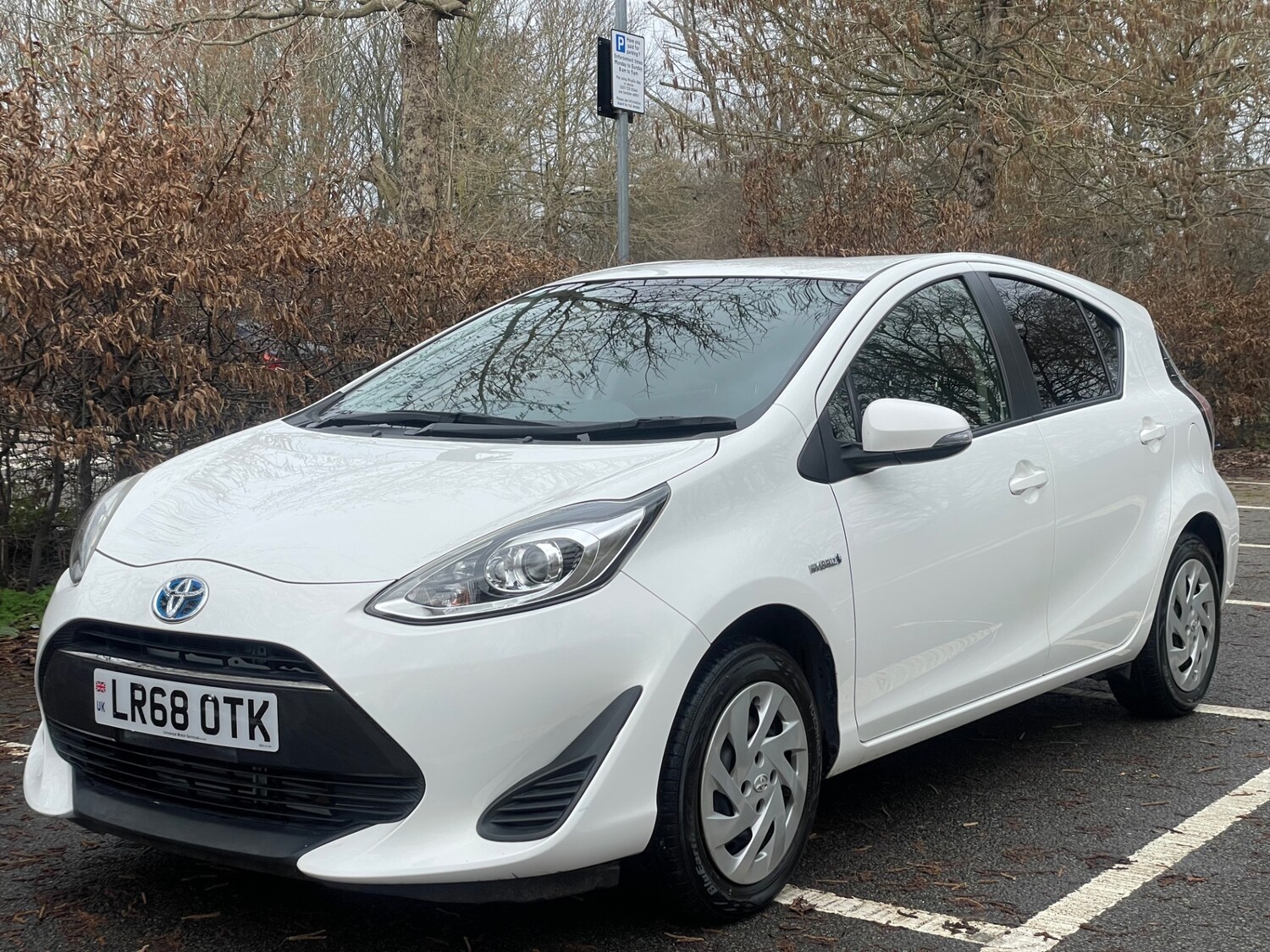 Used Toyota Aqua 2026 for sale - 77656627: Photo 9