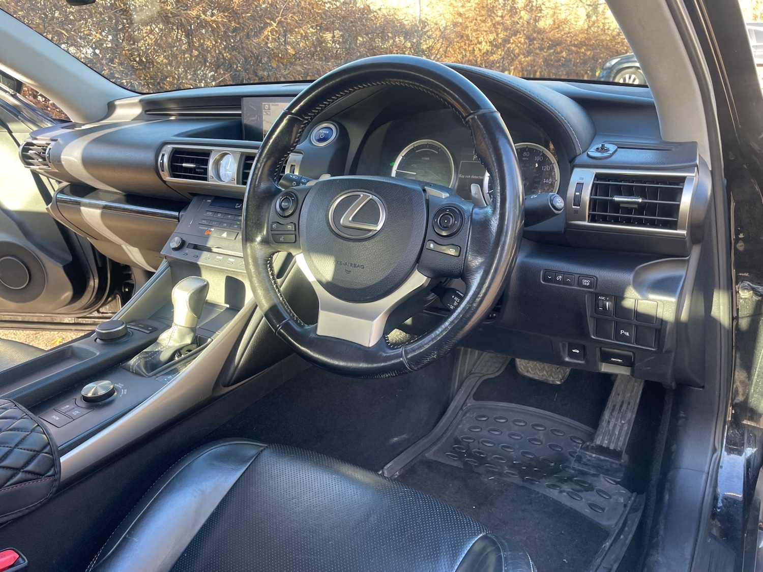 Used Lexus IS 2015 for sale - 77241954: Photo 11