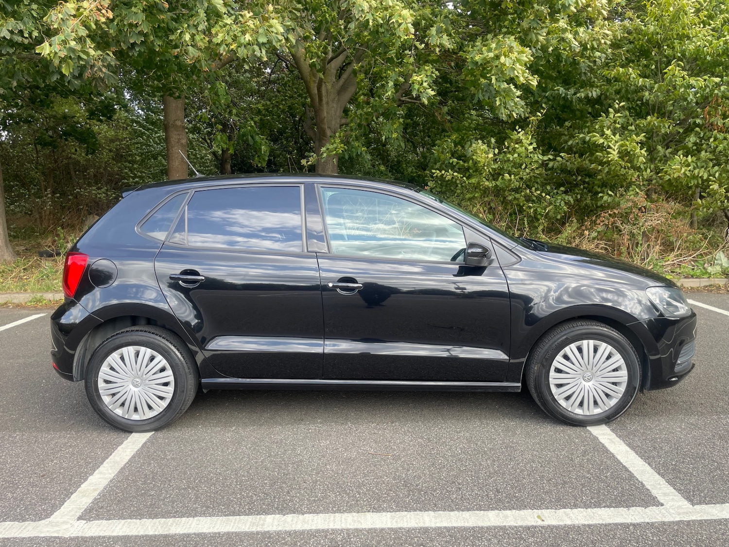 Used Volkswagen Polo 2016 for sale - 75982393: Photo 6