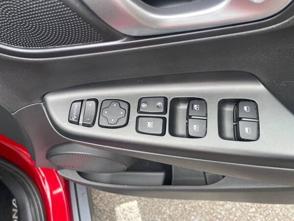Used Hyundai KONA 2022 for sale - 74831131: Photo 10