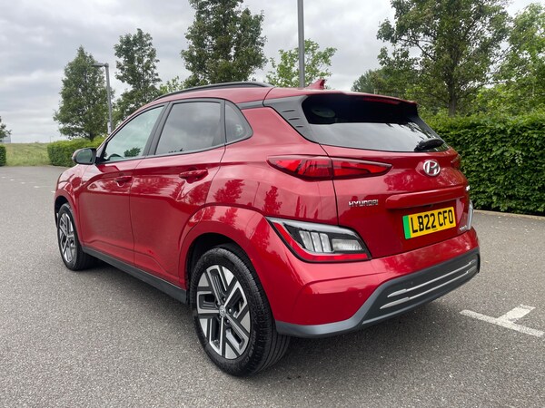 Used Hyundai KONA 2022 for sale - 74831131: Photo 3