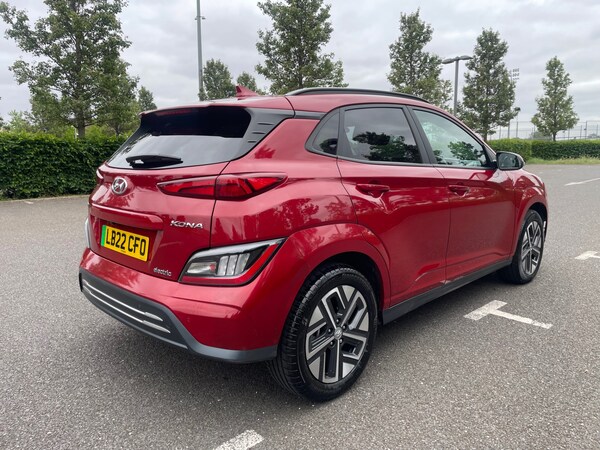 Used Hyundai KONA 2022 for sale - 74831131: Photo 5