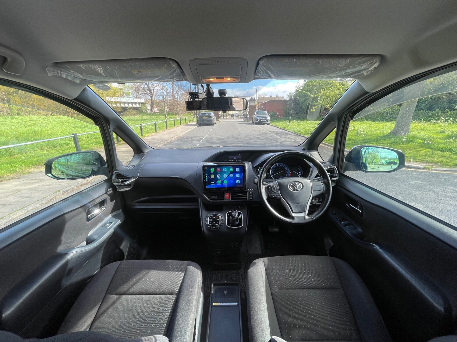 Used Toyota Noah 2026 for sale - 78140058: Photo 11