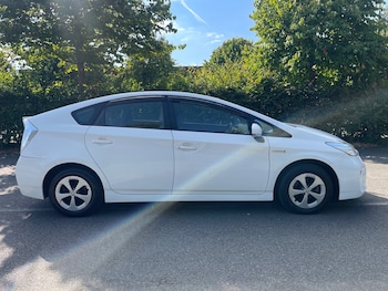 Used Toyota Prius  for sale - 75706222: Photo