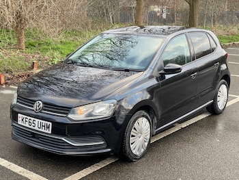 Used Volkswagen Polo 2015 for sale - 77438764: Photo