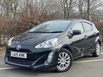 Used Toyota Aqua 2015 for sale - 77656636: Photo