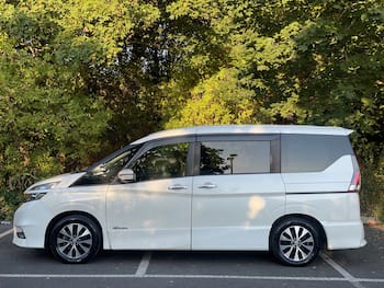 Used Nissan Serena 2018 for sale - 79657008: Photo