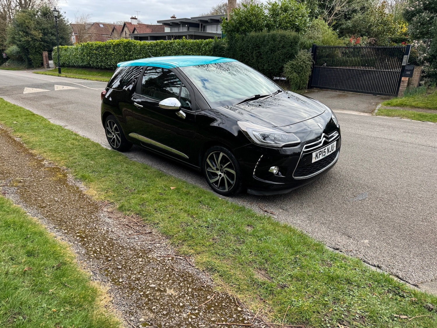 Used Citroen DS3 2015 for sale - 76588286: Photo 1