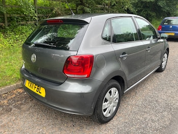 Used Volkswagen Polo 2011 for sale - 78787419: Photo