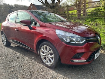 Used Renault Clio 2017 for sale - 79606937: Photo