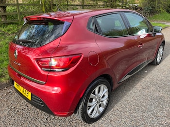 Used Renault Clio 2017 for sale - 79606937: Photo