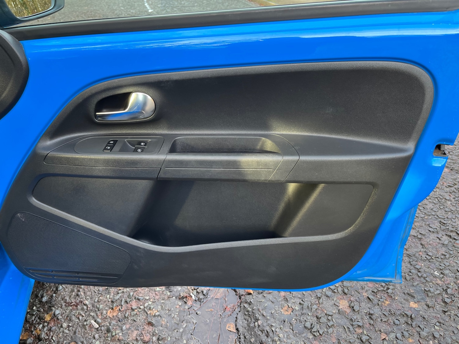 Used Volkswagen up! 2015 for sale - 76931488: Photo 8