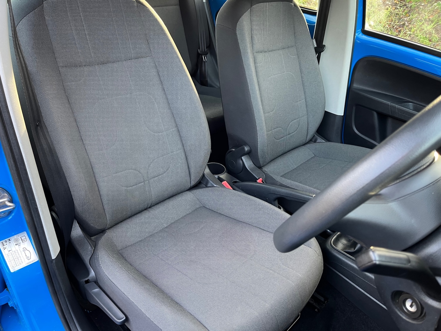 Used Volkswagen up! 2015 for sale - 76931488: Photo 9