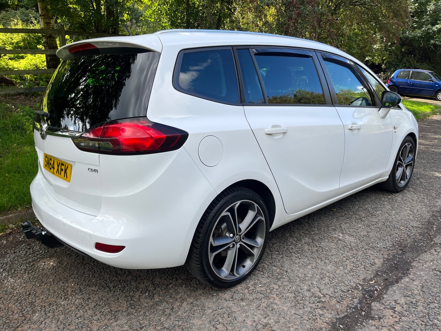 Used Vauxhall Zafira 2014 for sale - 76067196: Photo 3