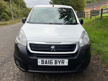Used Peugeot Partner 2016 for sale - 76076212: Photo