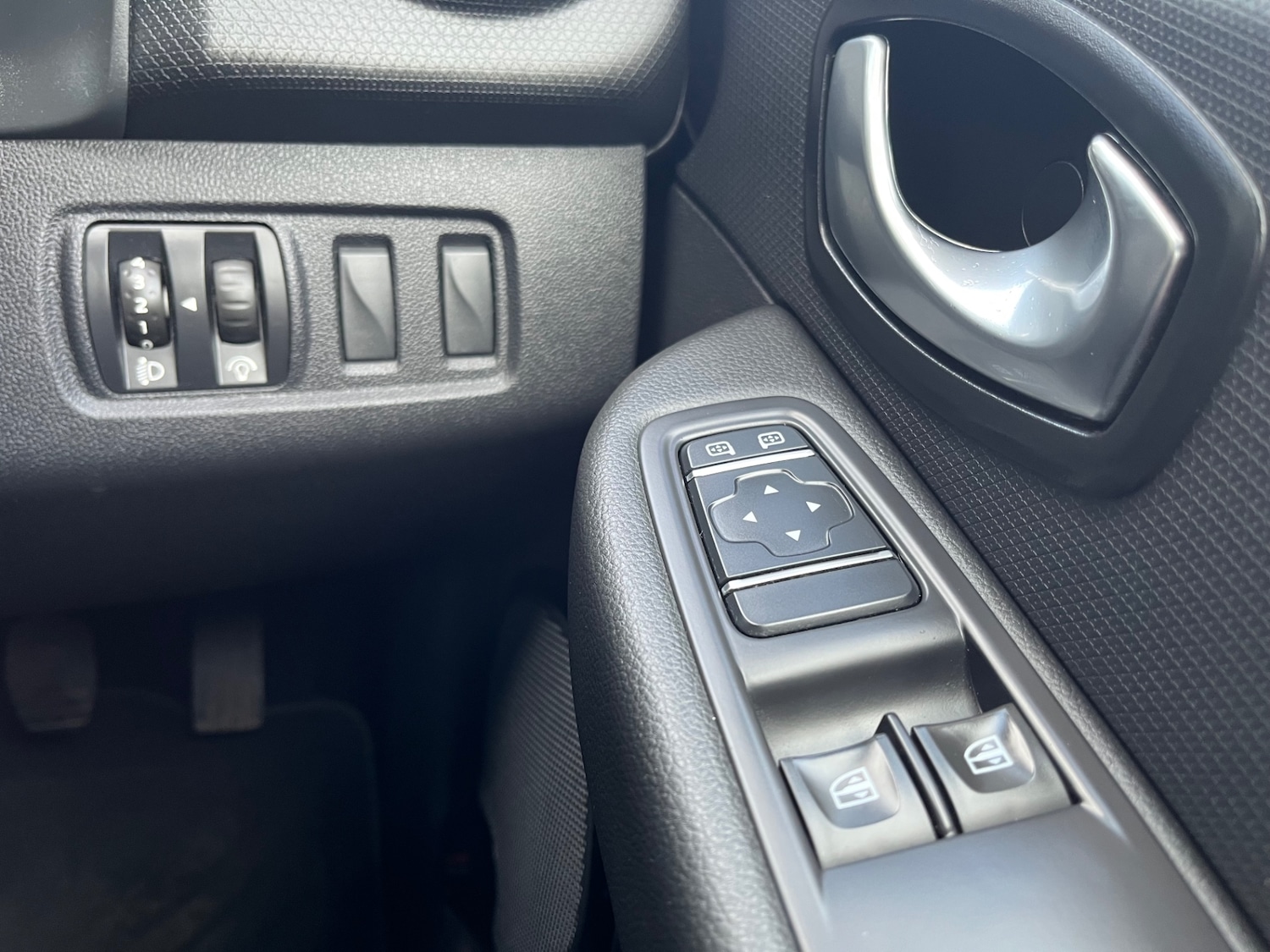 Used Renault Clio 2017 for sale - 78139186: Photo 23