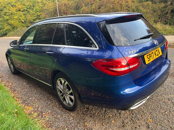 Used Mercedes-Benz C Class 2017 for sale - 76242639: Photo 6