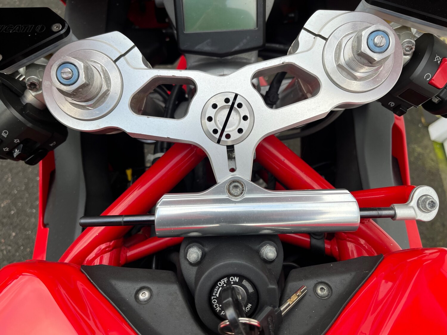 Ducati 749