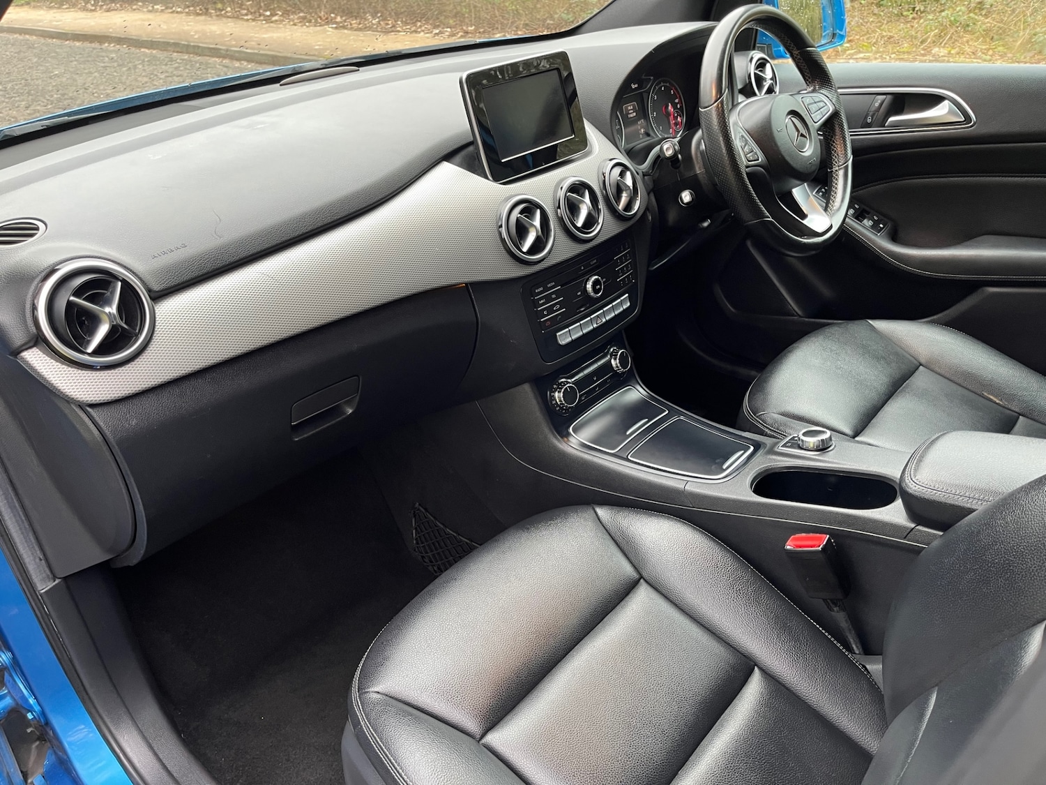 Used Mercedes-Benz B Class 2015 for sale - 77776465: Photo 10