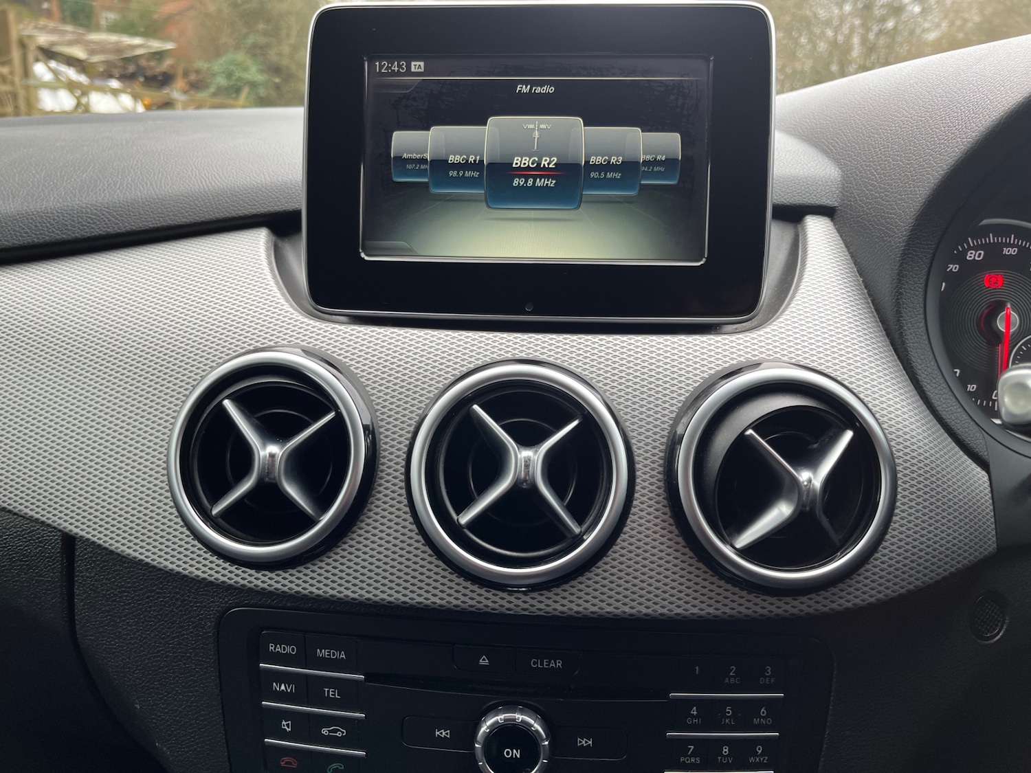 Used Mercedes-Benz B Class 2015 for sale - 77776465: Photo 20