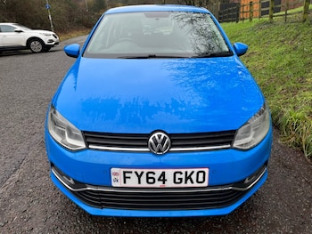 Used Volkswagen Polo 2014 for sale - 77476070: Photo