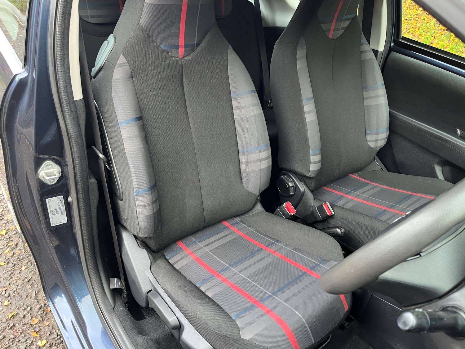 Used Peugeot 108 2015 for sale - 76526148: Photo 9