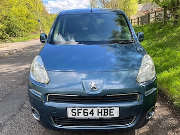 Used Peugeot Partner Tepee 2015 for sale - 78311471: Photo