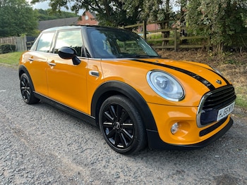 2016 (66) - 1.5 Cooper 5dr