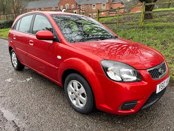 Used Kia Rio 2010 for sale - 77567663: Photo