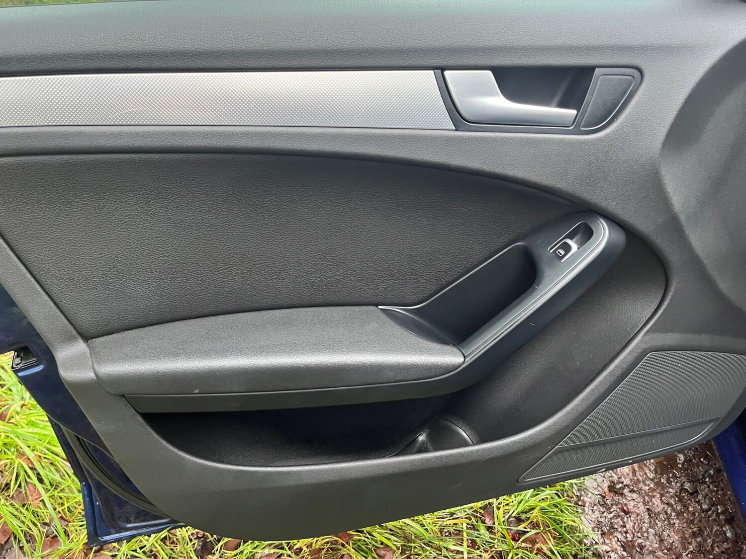 Used Audi A4 2014 for sale - 77848132: Photo 11