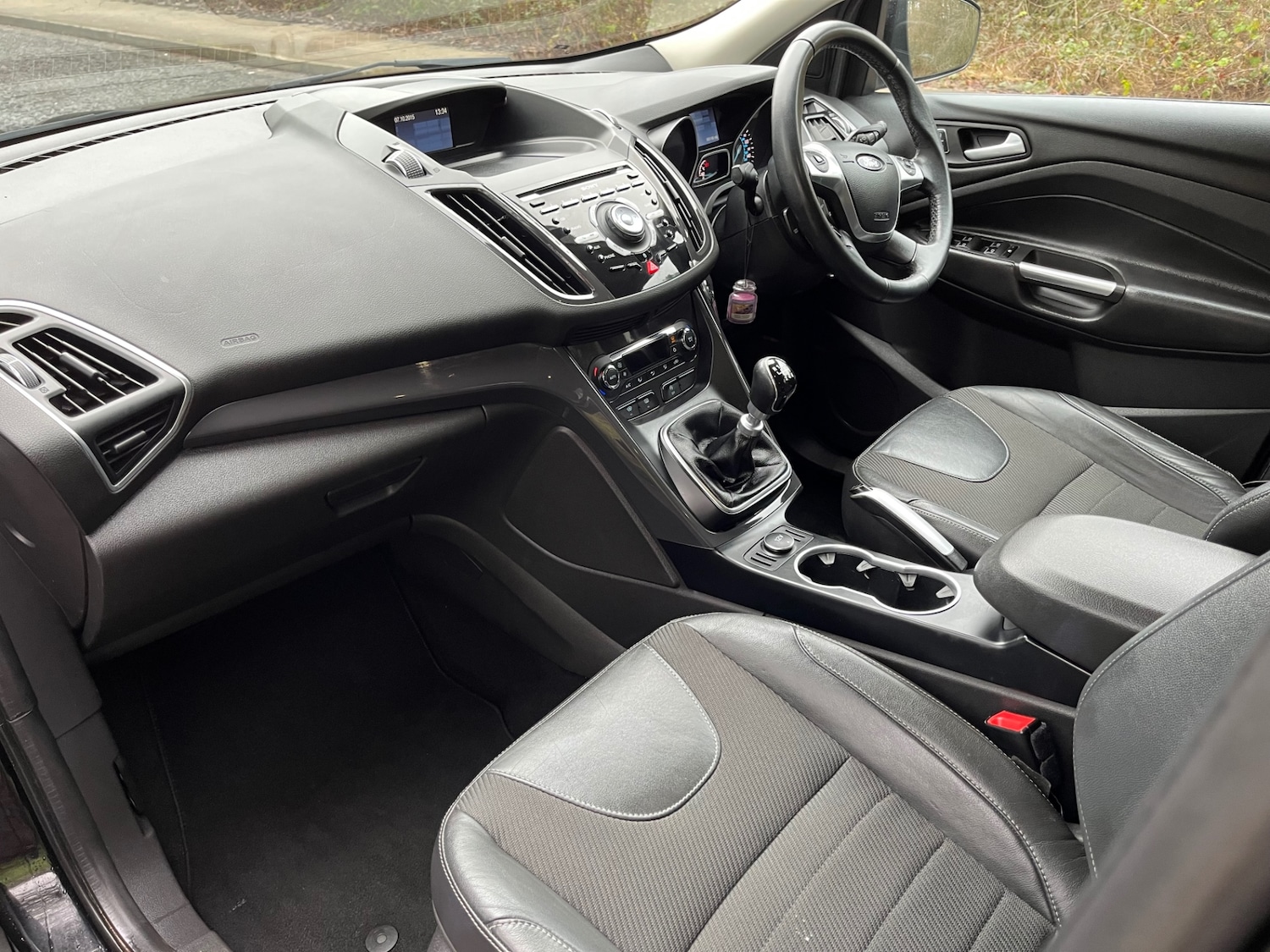 Used Ford Kuga 2015 for sale - 77326030: Photo 10