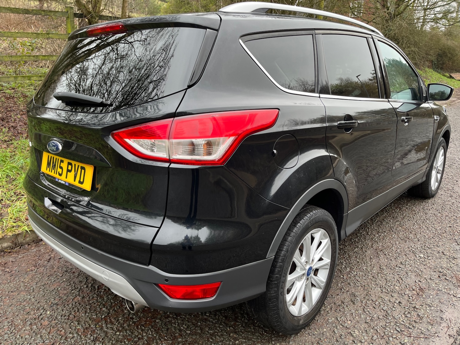 Used Ford Kuga 2015 for sale - 77326030: Photo 4