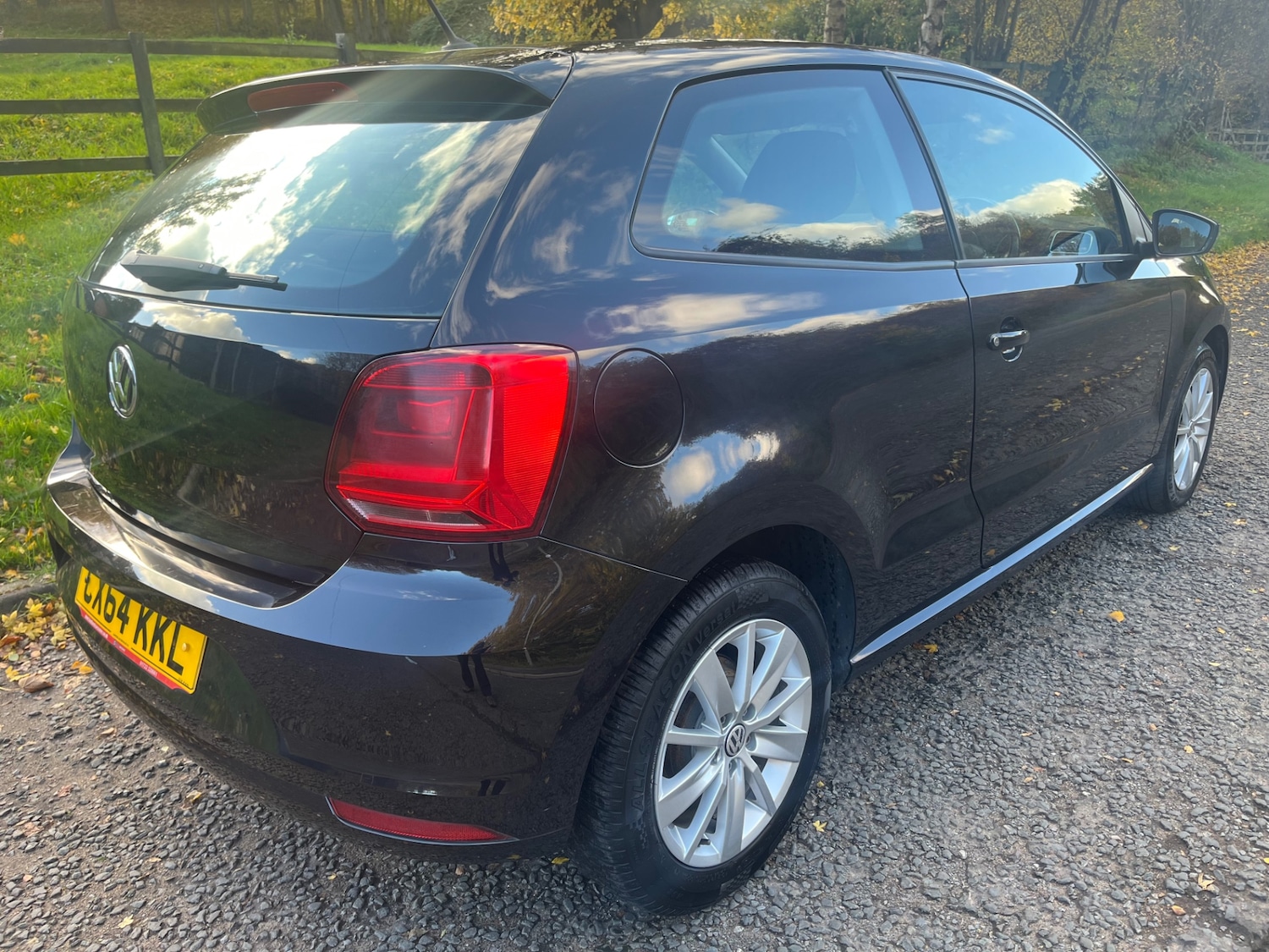 Used Volkswagen Polo 2014 for sale - 76445061: Photo 4