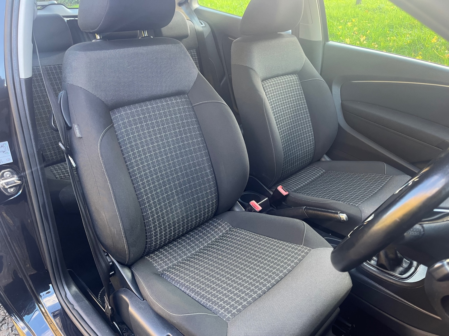 Used Volkswagen Polo 2014 for sale - 76445061: Photo 9